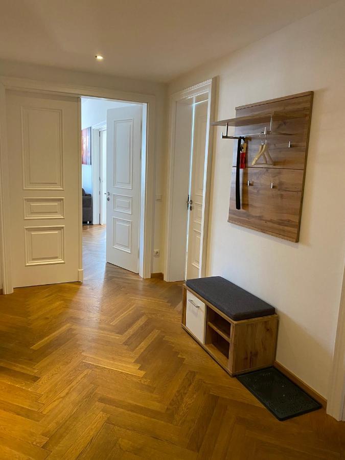 Grosszuegiges Apartment Mit Blick Zur Frauenkirche Dresda Exterior foto